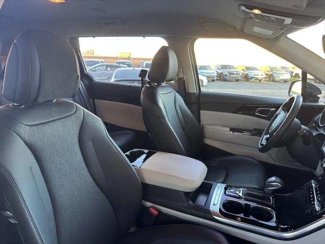 2024 Kia Carnival MPV EX