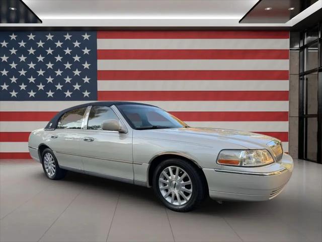 2004 Lincoln Town Car Ultimate for sale in Orange, CA