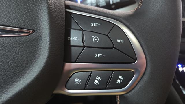 2026 Chrysler Pacifica Pinnacle AWD