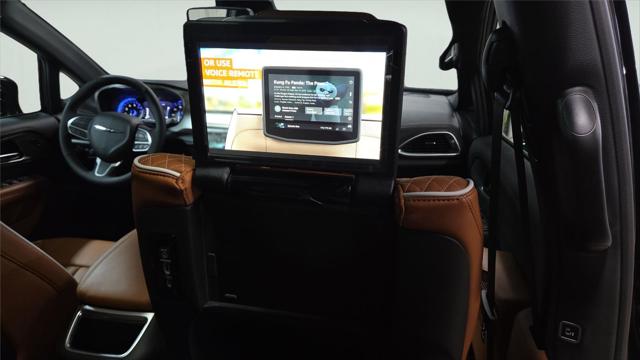 2026 Chrysler Pacifica Pinnacle AWD