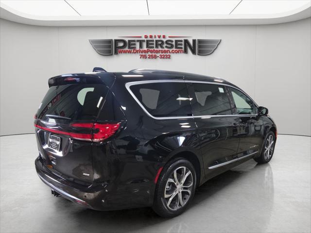 2026 Chrysler Pacifica Pinnacle AWD