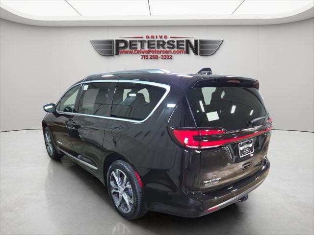 2026 Chrysler Pacifica Pinnacle AWD