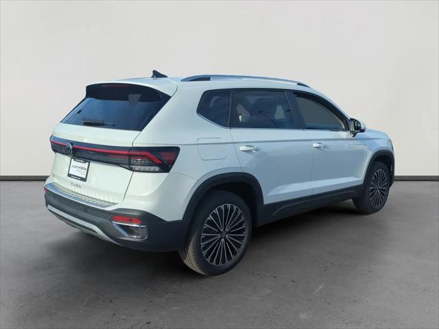2026 Volkswagen Taos SE