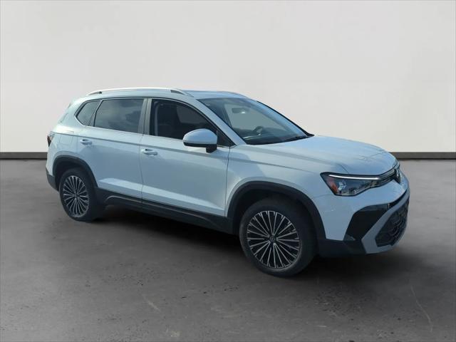 2026 Volkswagen Taos SE