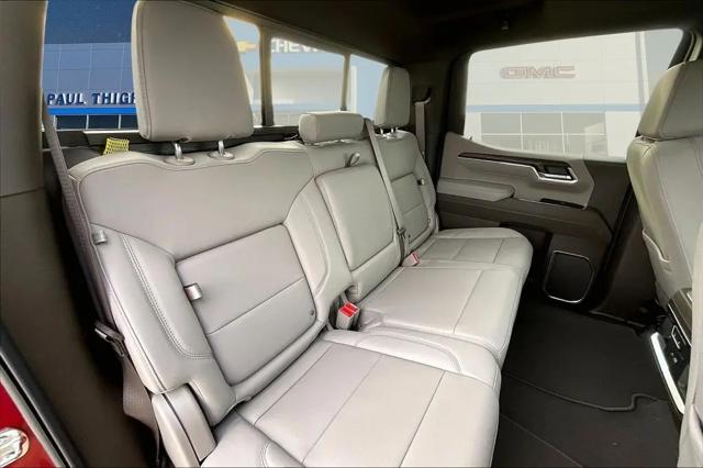 2026 GMC Sierra 1500 Crew Cab, Short Bed, SLT, 4WD