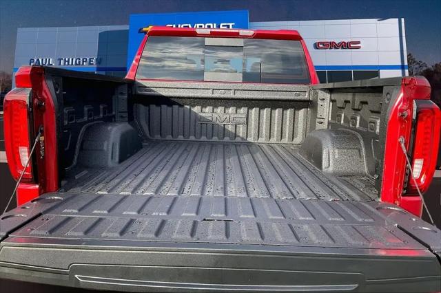 2026 GMC Sierra 1500 Crew Cab, Short Bed, SLT, 4WD