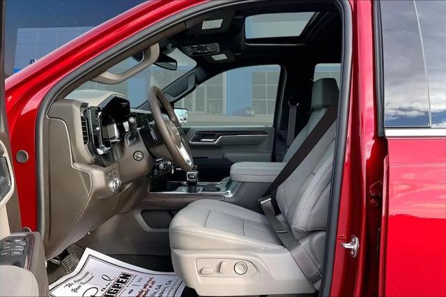 2026 GMC Sierra 1500 Crew Cab, Short Bed, SLT, 4WD
