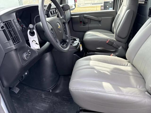 2025 Chevrolet Express Cargo Van RWD 2500 Regular Wheelbase WT