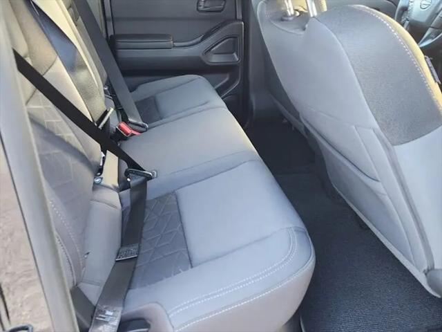 2026 Nissan Frontier Crew Cab SV 4x2