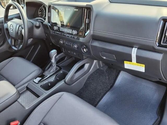 2026 Nissan Frontier Crew Cab SV 4x2