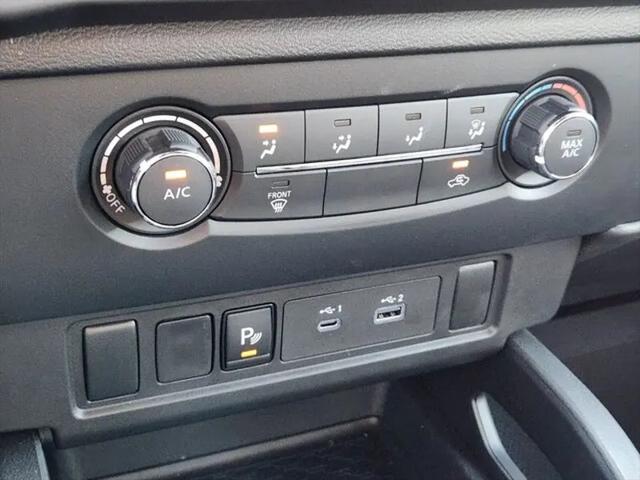 2026 Nissan Frontier Crew Cab SV 4x2