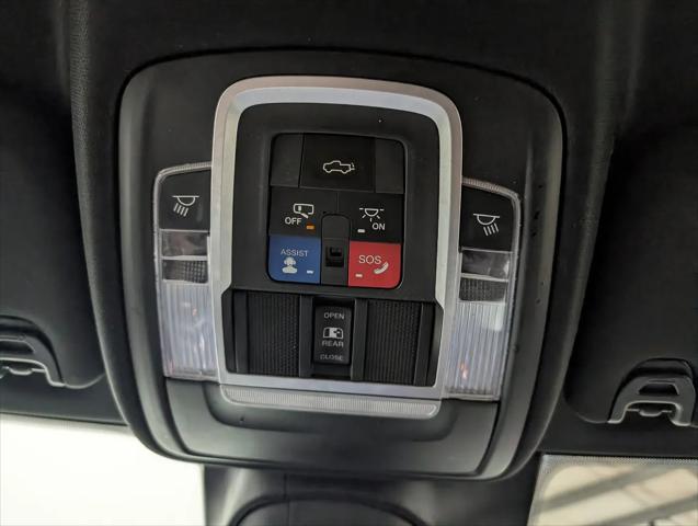 2019 Ram 3500 Laramie Crew Cab 4x4 6'4" Box