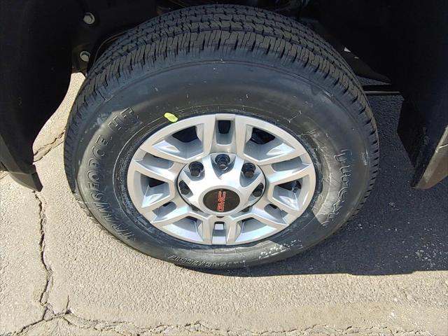 2026 GMC Sierra 2500HD Crew Cab, Standard Bed, Pro, 4WD