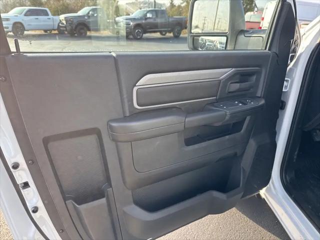 2026 Ram 3500 Tradesman/Big Horn