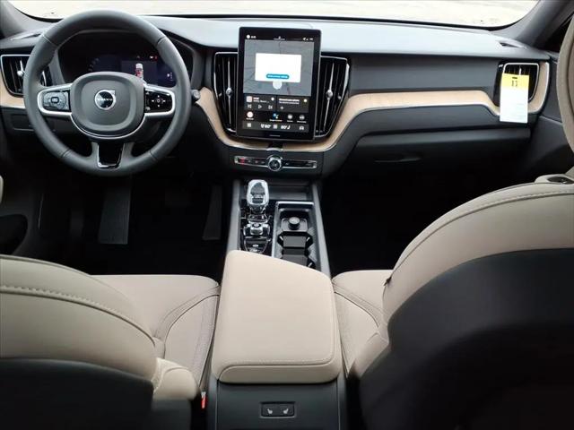 2026 Volvo XC60 B5 Plus