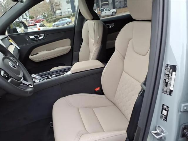 2026 Volvo XC60 B5 Plus