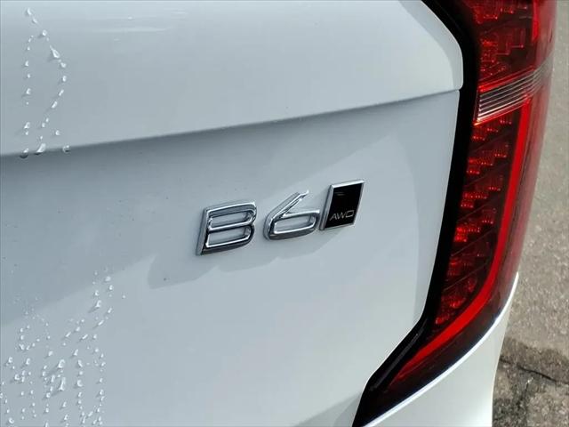 2026 Volvo XC90 Plus, B6 AWD Gas (mild hybrid), Gasoline, Bright, 7 Seats