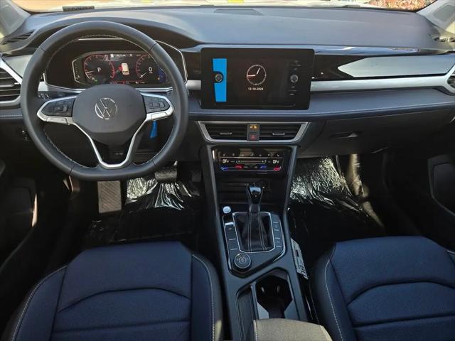 2026 Volkswagen Taos SEL