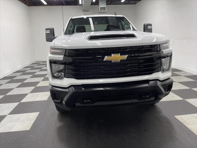 2026 Chevrolet Silverado 3500HD Double Cab, Long Bed, WT Dual Rear Wheel, 4WD