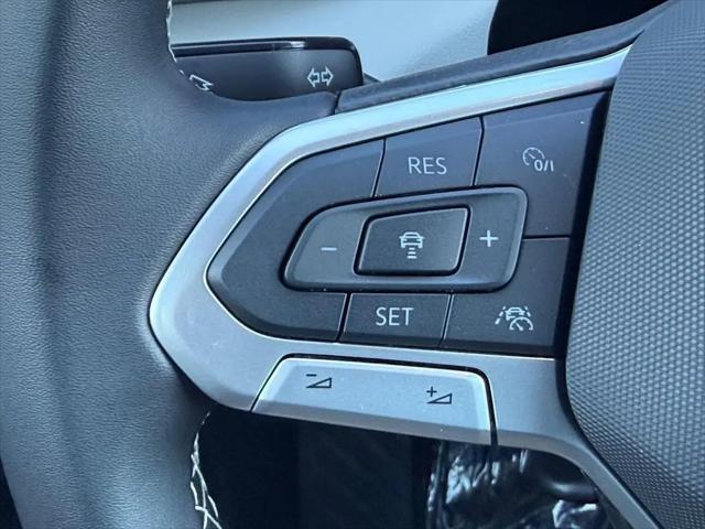 2026 Volkswagen Taos SEL