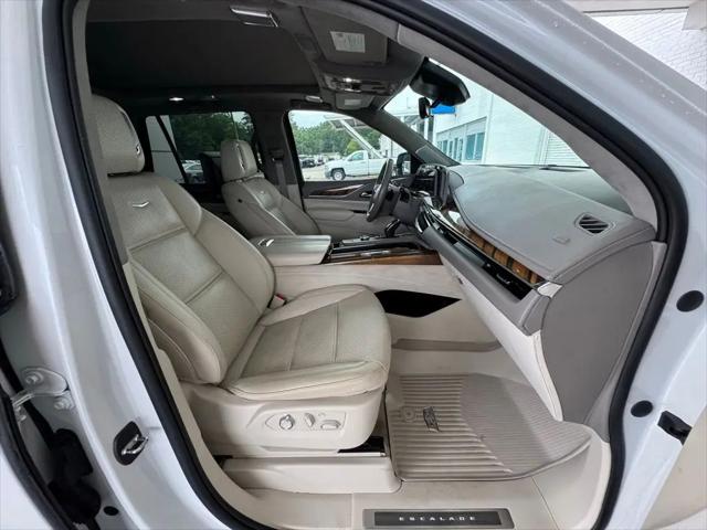 2022 Cadillac Escalade 4WD Sport Platinum