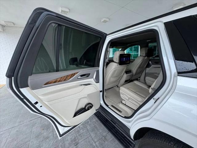 2022 Cadillac Escalade 4WD Sport Platinum