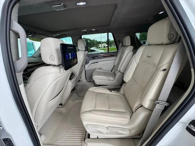 2022 Cadillac Escalade 4WD Sport Platinum