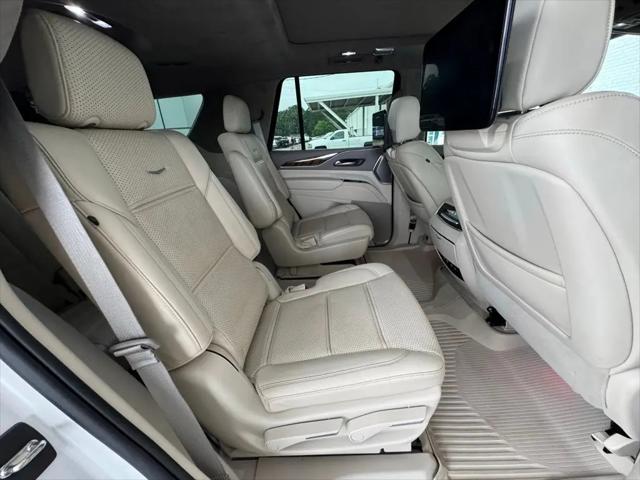 2022 Cadillac Escalade 4WD Sport Platinum