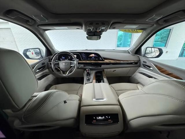 2022 Cadillac Escalade 4WD Sport Platinum