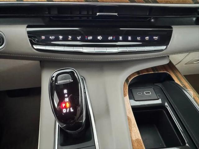2022 Cadillac Escalade 4WD Sport Platinum