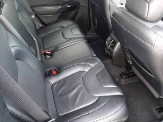 2023 Jeep Cherokee Altitude Lux 4x4