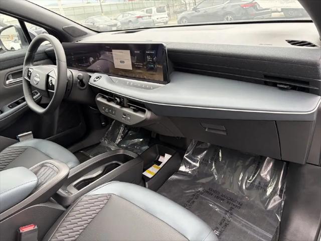 2026 Nissan LEAF PLATINUM+