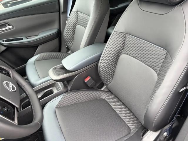 2026 Nissan LEAF PLATINUM+