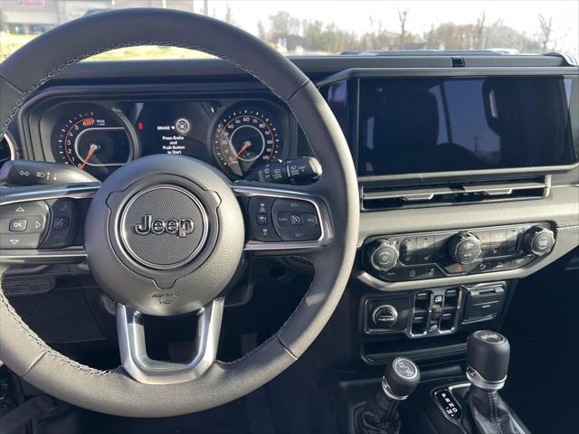 2026 Jeep Wrangler 4-Door Sahara 4x4
