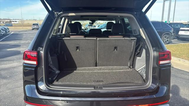 2026 Volkswagen Atlas Peak Edition