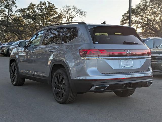 2026 Volkswagen Atlas SE with Technology