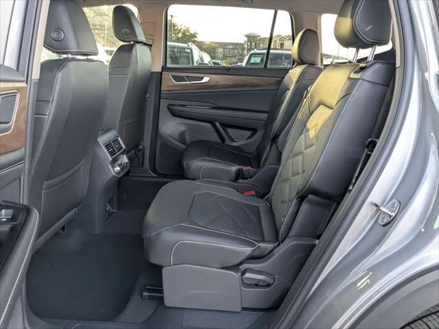 2026 Volkswagen Atlas SE with Technology