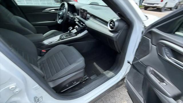2024 Alfa Romeo Tonale Hybrid Sprint EAWD