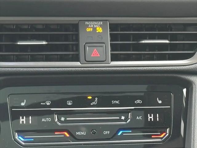 2026 Volkswagen Taos SE Black
