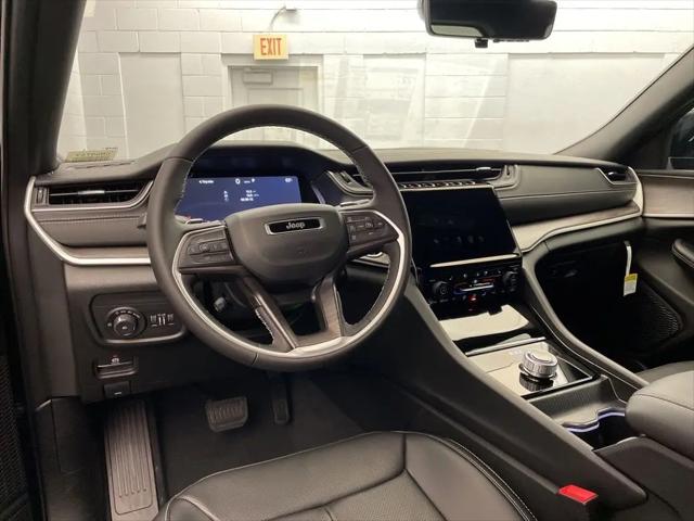 2025 Jeep Grand Cherokee Limited 4x2