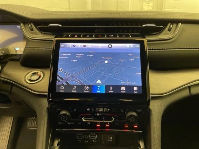 2025 Jeep Grand Cherokee Limited 4x2