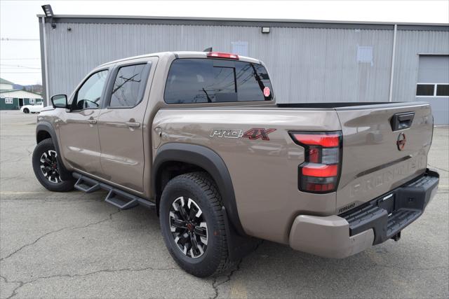 2023 Nissan Frontier Crew Cab PRO-4X 4x4 2023 Nissan Frontier Crew Cab PRO-4X 4x4