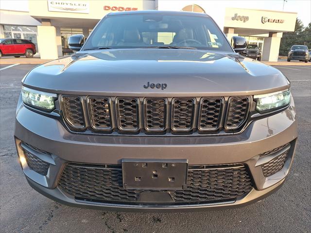 2023 Jeep Grand Cherokee Altitude 4x4