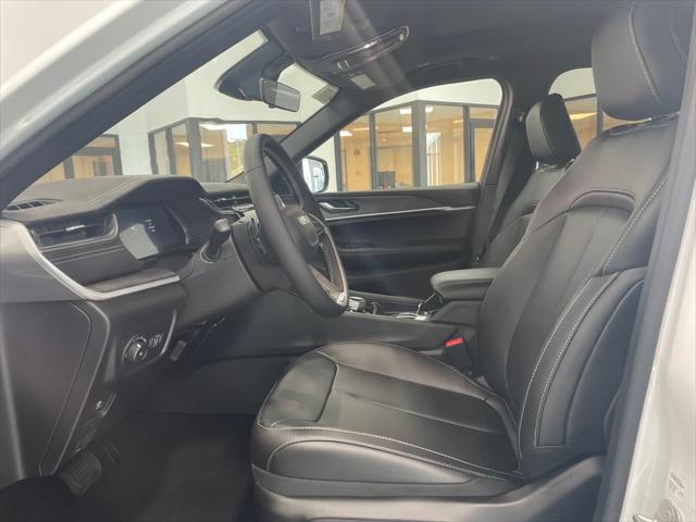 2025 Jeep Grand Cherokee L Limited 4x4 2025 Jeep Grand Cherokee L Limited 4x4