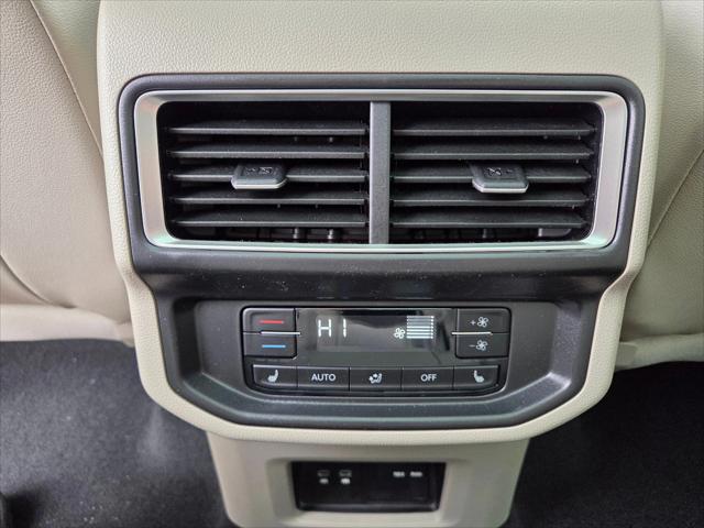 2026 Volkswagen Atlas SEL Premium R-Line