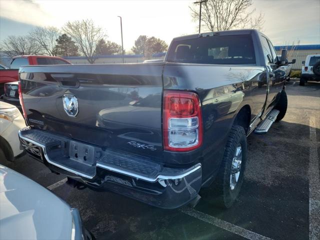 2022 RAM 3500 Big Horn Crew Cab 4x4 8 Box