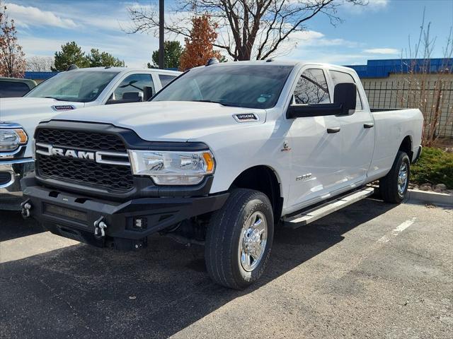 2021 RAM 3500 Tradesman Crew Cab 4x4 8 Box