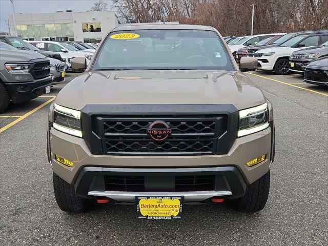 2023 Nissan Frontier Crew Cab PRO-4X 4x4
