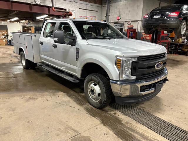 2018 Ford F-350 Chassis XL
