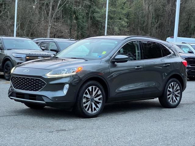 2020 Ford Escape Titanium Hybrid